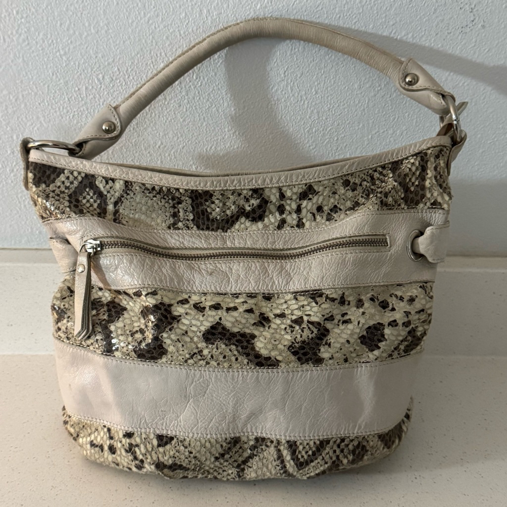 Innue Ecru Snake-Embossed Print Leather Shoulder Handbag